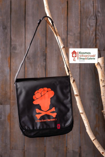 &quot;Schultertasche Blackest Forest&quot;